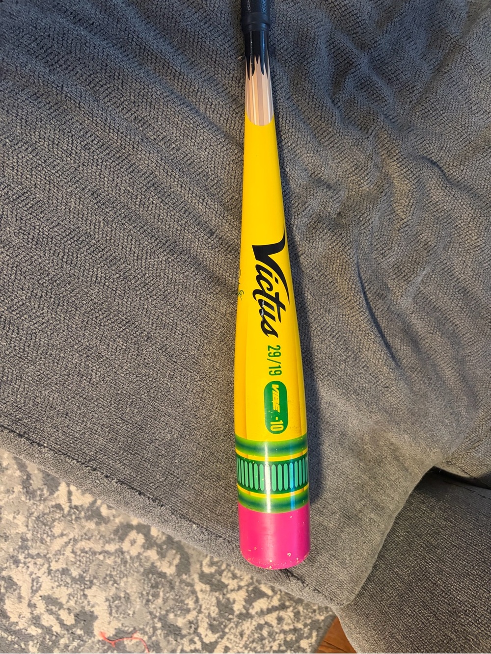 Victus pencil bat